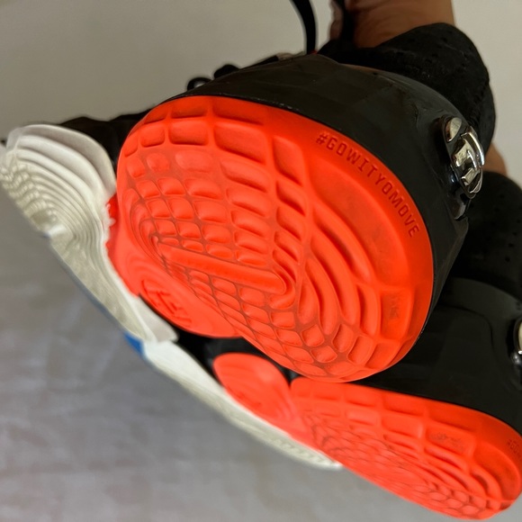 7.5 Adidas Harden Vol 4 Black Blue APE 77901 Athletic Sportswear Shoes Footwear - Picture 10 of 12